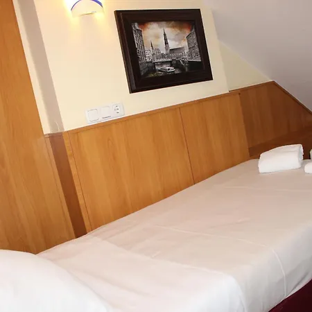 Altan Hotel