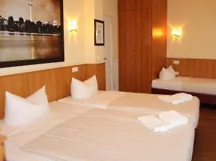 Hotel Altan 3*