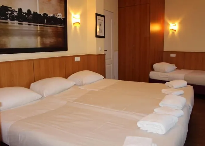 Altan Hotel